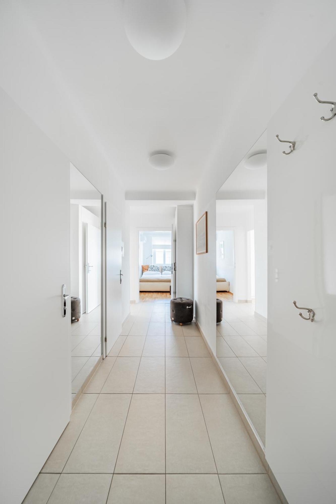 Central 60M2 Suite 10 Min Walk From Main Station Wien Eksteriør billede